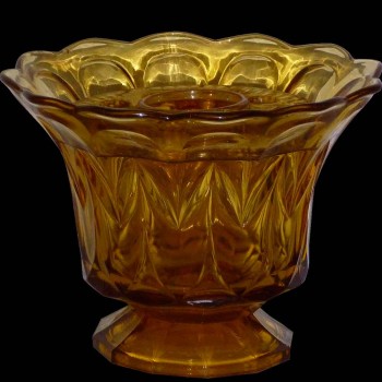 Art Nouveau vaas met spikes