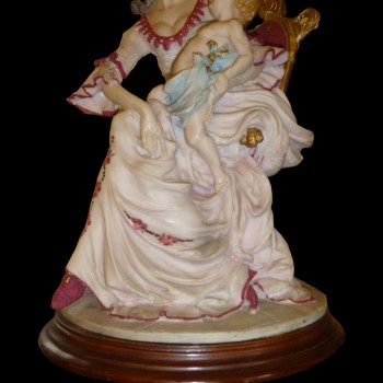 Woman and child statuette