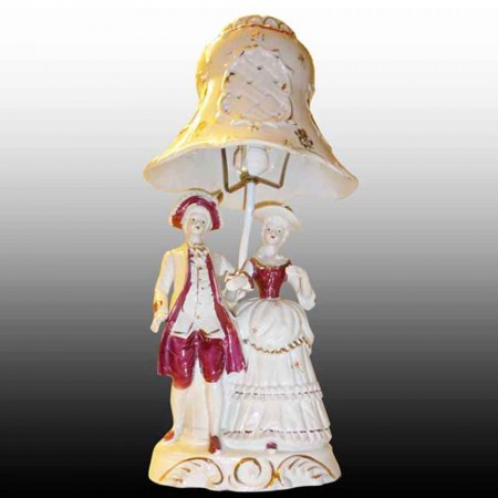 Porcelana francesa-Lámpara de pie romántica en porcelana galleta S. XX