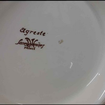 Sarreguemines earthenware vegetable dish